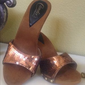 Candies Vintage Copper Sequin Heels. SZ 8
